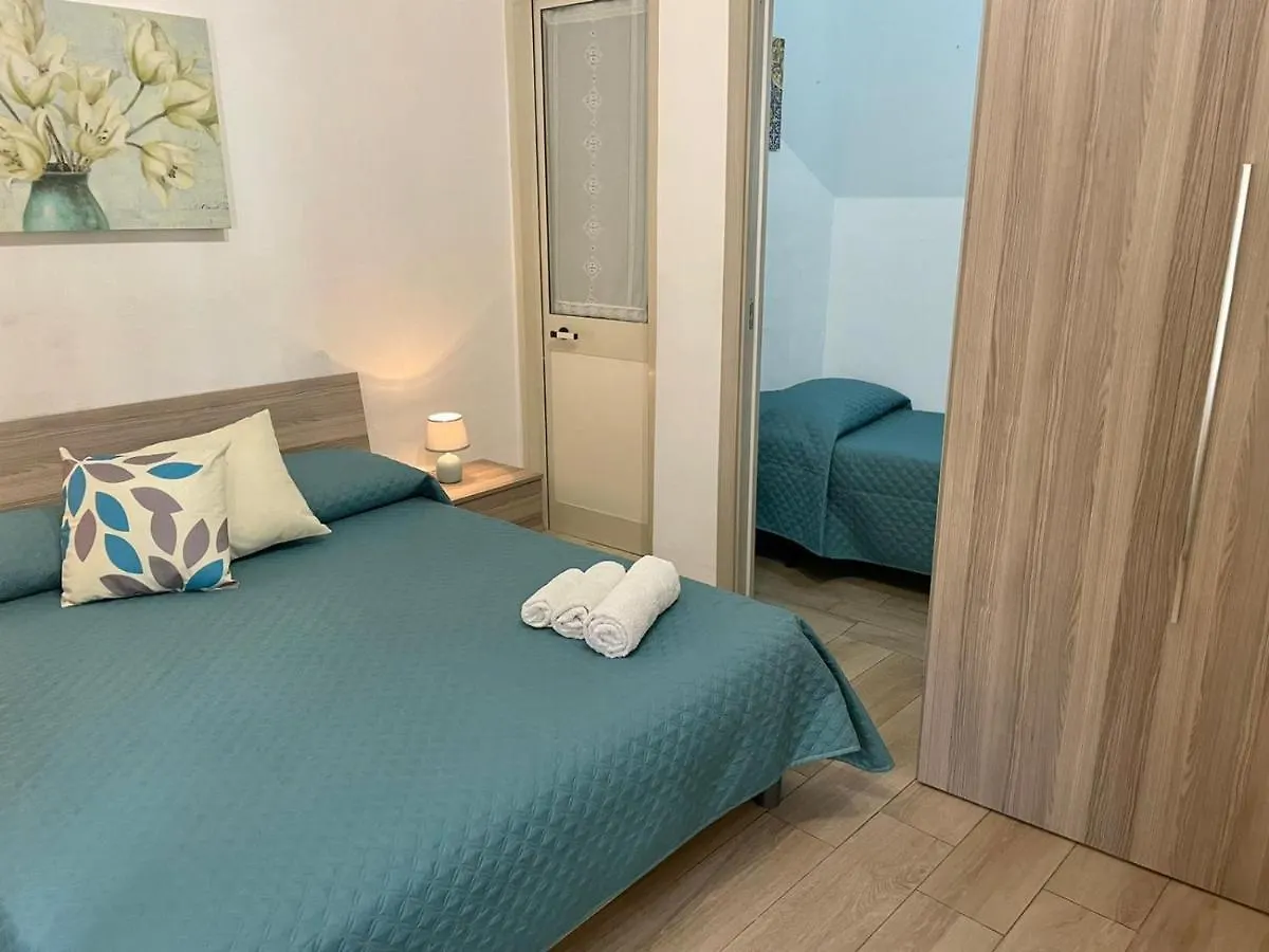 Maqueda Apartament For 4 Palermo Centre Ballaro Italy