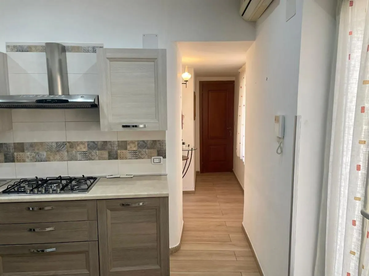 Maqueda Apartament For 4 Palermo Centre Ballaro Italy