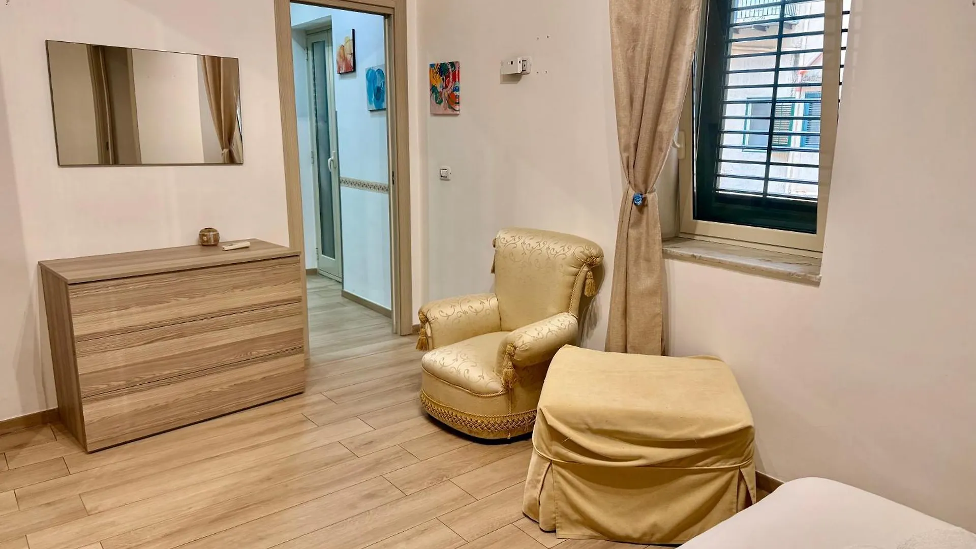 Maqueda Apartament For 4 Palermo Centre Ballaro Italy